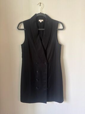 VETTA Black Jacket with Beige Label